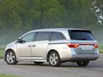 Honda Odyssey Touring Elite 2010 года